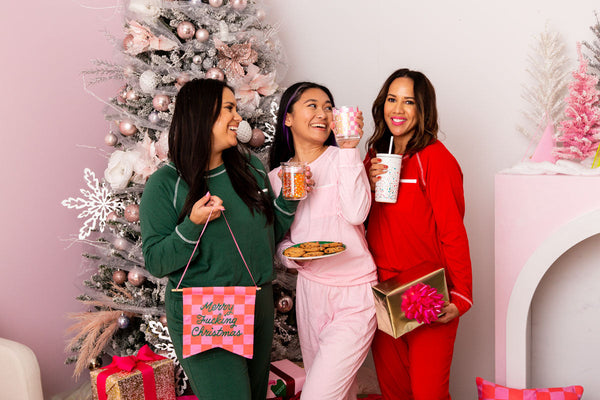 Holiday Wallflowers Medium - Talking Out Of Turn