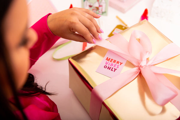 Holiday Gift Tags (12 Tags) - Talking Out Of Turn